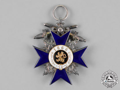 bavaria,_kingdom._an_order_of_military_merit,_third_class_with_swords,_by_gebrüder_hemmerle,_c.1914_m18_6663