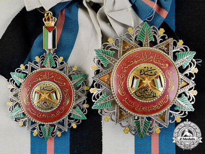 transjordan,_kingdom._a_supreme_order_of_the_renaissance,1_st_class_grand_cordon,_c.1952_m18_6688
