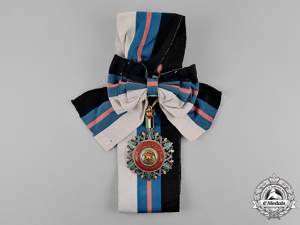 transjordan,_kingdom._a_supreme_order_of_the_renaissance,1_st_class_grand_cordon,_c.1952_m18_6689
