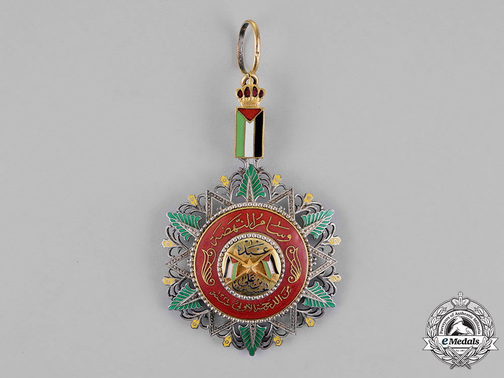 transjordan,_kingdom._a_supreme_order_of_the_renaissance,1_st_class_grand_cordon,_c.1952_m18_6690