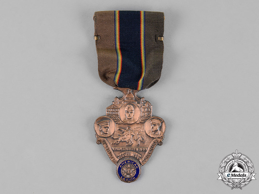united_states._a_lot_of_twelve_united_spanish_war_veterans_and_american_legion_items_m18_7005