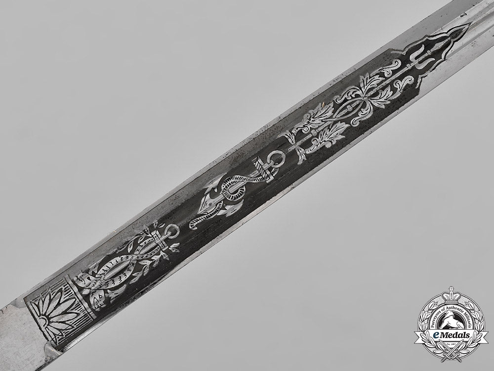 germany,_kriegsmarine._an_officer’s_dagger_by_eikhorn_of_solingen_m18_7369