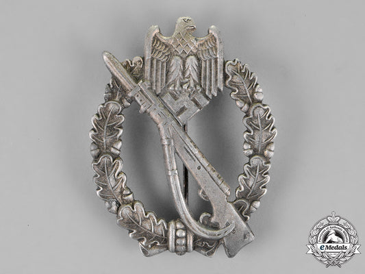 germany,_wehrmacht._an_infantry_assault_badge,_by_josef_feix_und_söhne_m18_7419_1