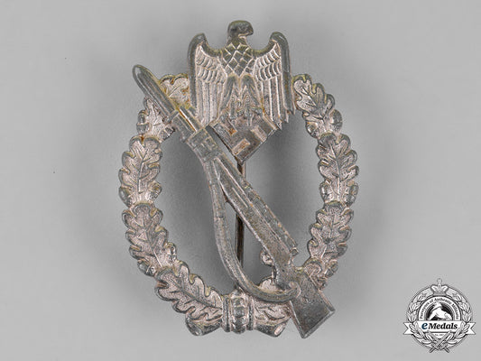 germany,_wehrmacht._an_infantry_assault_badge,_by_an_unknown_maker_m18_7424