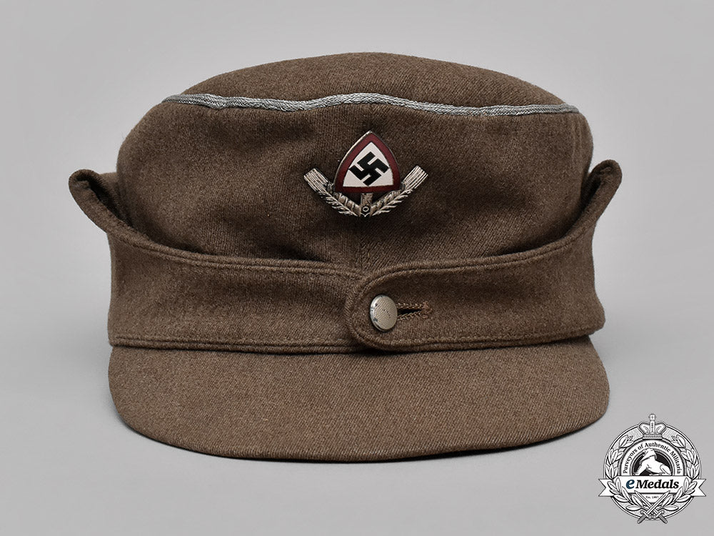 germany,_rad._a_national_labour_service_leader’s_m43_style_field_cap,_by_august_schaltenberg_m18_7618_2_1
