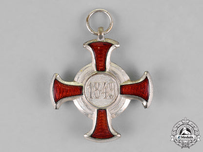 austria,_empire._two_merit_crosses,_c.1915_m18_7742