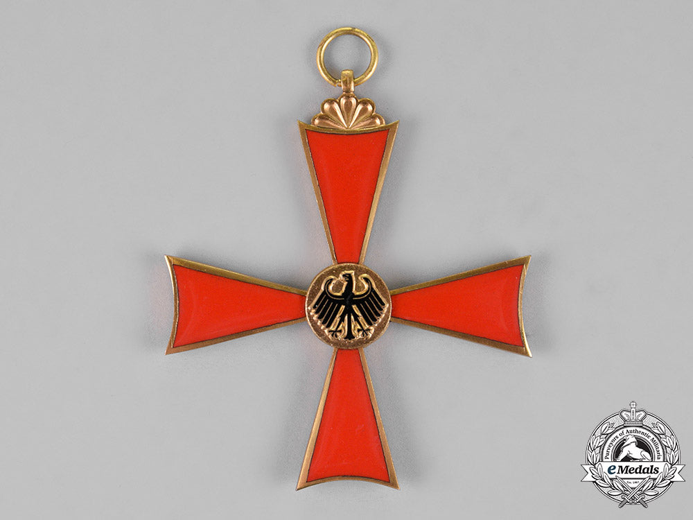 germany,_federal_republic._an_order_of_merit,1_st_class_grand_cross,_by_steinhauer&_luck,_c.1955_m18_7797