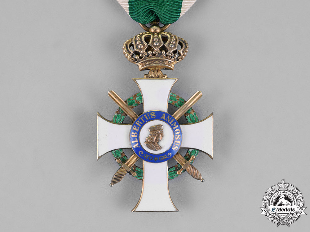 saxony,_kingdom._an_albrecht_order,_first_class_knight,_with_swords_and_crown,_c.1915_m18_7808