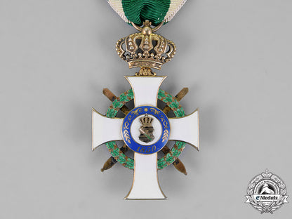 saxony,_kingdom._an_albrecht_order,_first_class_knight,_with_swords_and_crown,_c.1915_m18_7809