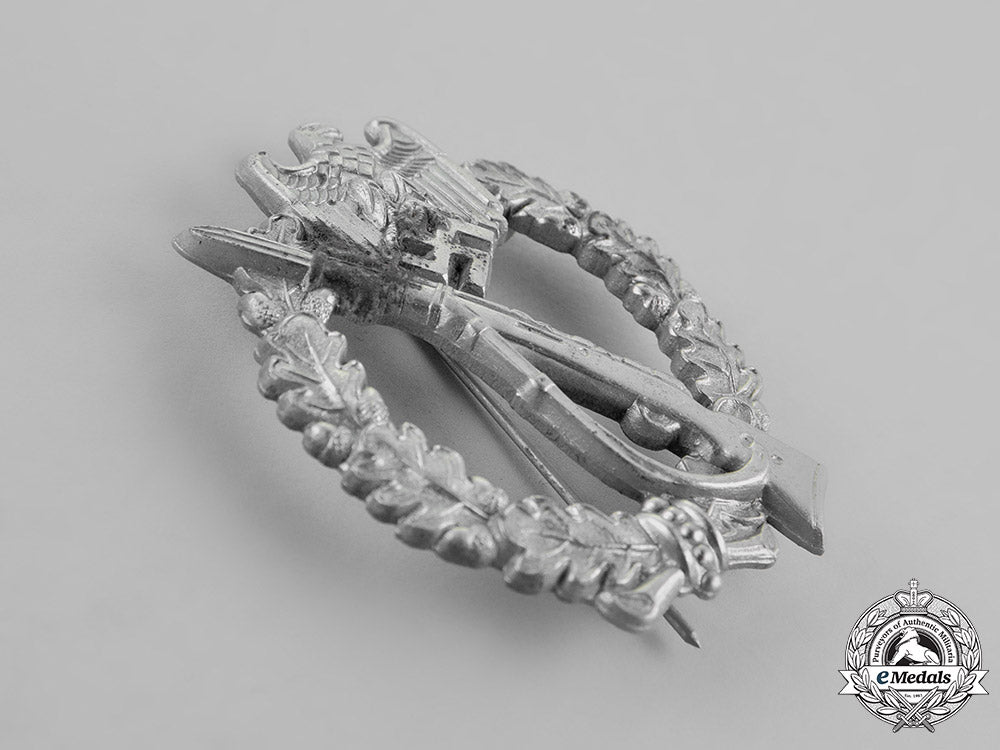 germany,_wehrmacht._an_infantry_assault_badge,_by_an_unknown_maker_m18_7978