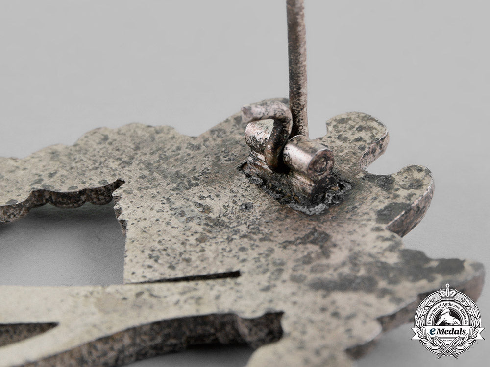 germany,_wehrmacht._an_infantry_assault_badge,_by_an_unknown_maker_m18_7999