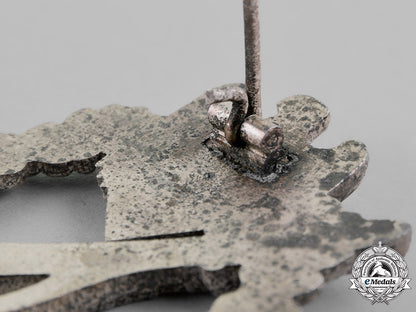 germany,_wehrmacht._an_infantry_assault_badge,_by_an_unknown_maker_m18_7999