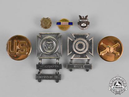 united_states._a_soldier's_medal_group_to_technician_fifth_grade,_sergeant_duffin,_field_artillery,_usa_m18_8087