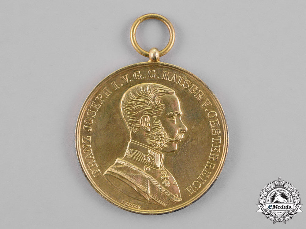 austria,_empire._a_gold_bravery_medal,_second_award,_c.1915_m18_8286