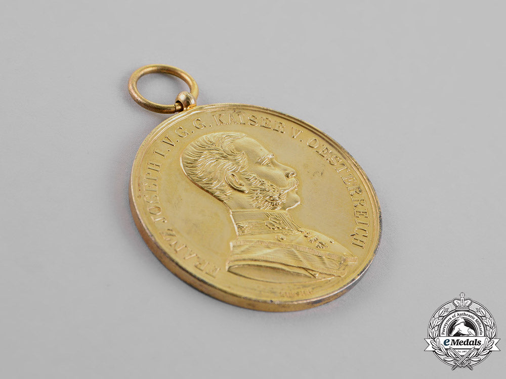austria,_empire._a_gold_bravery_medal,_second_award,_c.1915_m18_8288