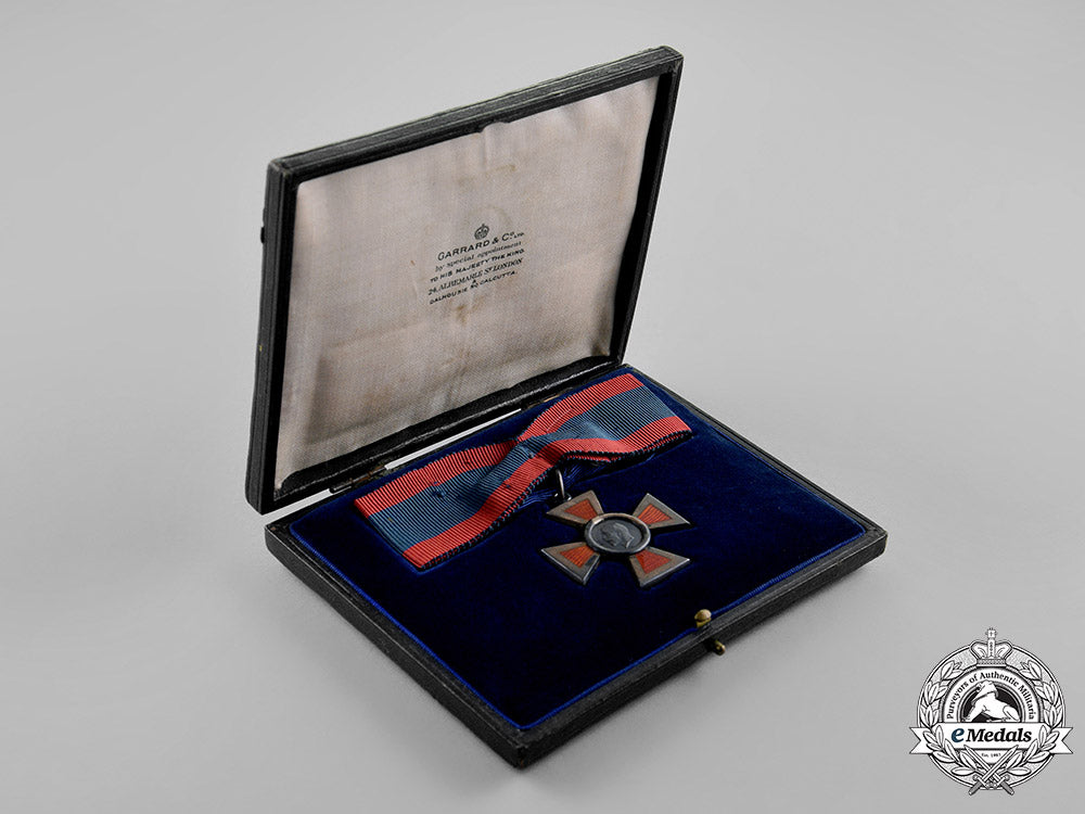 united_kingdom._a_first_war_royal_red_cross,_second_class_m18_8327