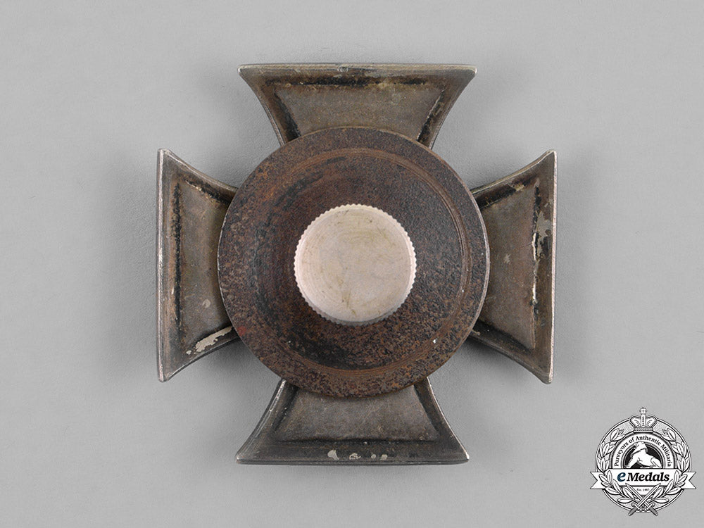germany,_empire._an_unusual_iron_cross1914_first_class,_cased_m18_8445