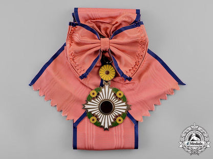 japan,_empire._a_supreme_order_of_the_chrysanthemum,_grand_cordon,_c.1900_m18_8521_1_1_1_1_1_1_1_1_1_1_1_1_1_2