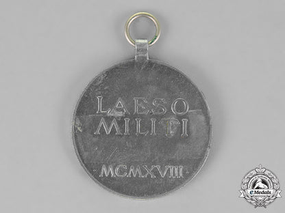 austria,_empire._two_austrian_awards_and_decorations_m18_8623
