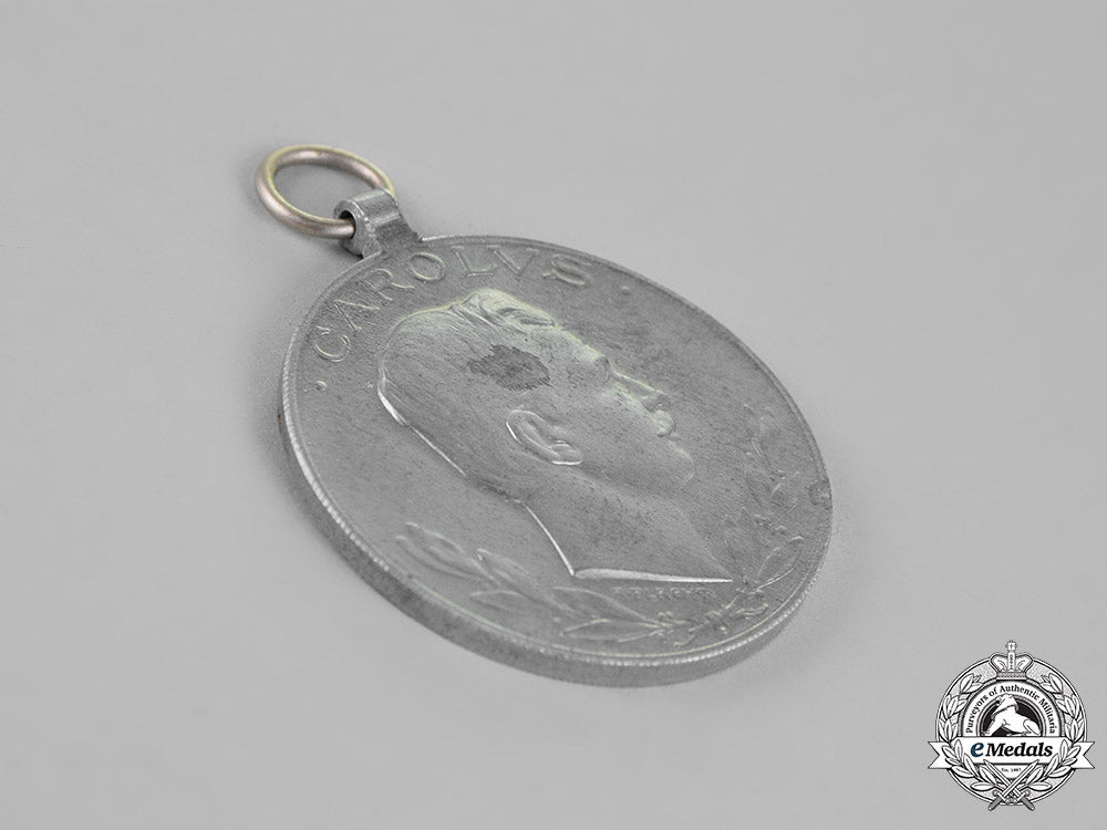 austria,_empire._two_austrian_awards_and_decorations_m18_8624