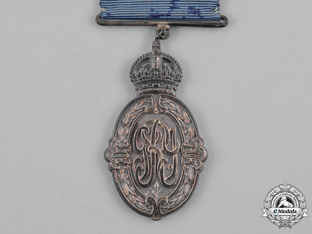united_kingdom._a_kaisar-_i-_hind,_g.v.r.,2_nd_class_m18_8634
