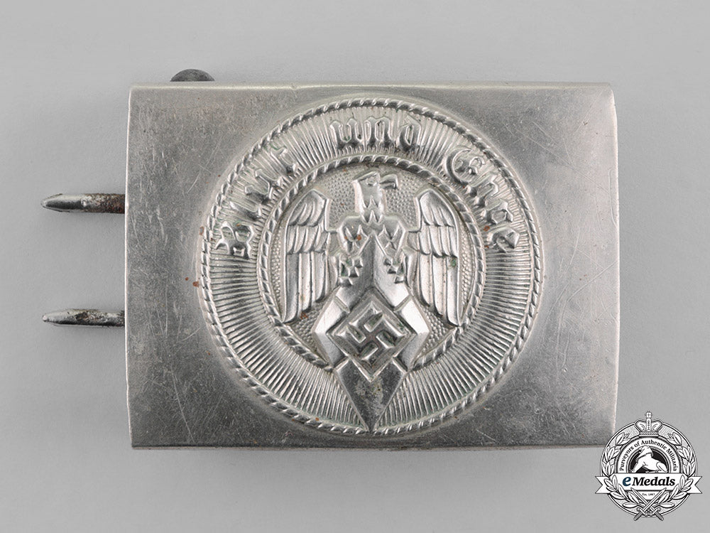 germany,_hj._a_standard_issue_belt_buckle,_by_f.w._assmann&_söhne_m18_8743