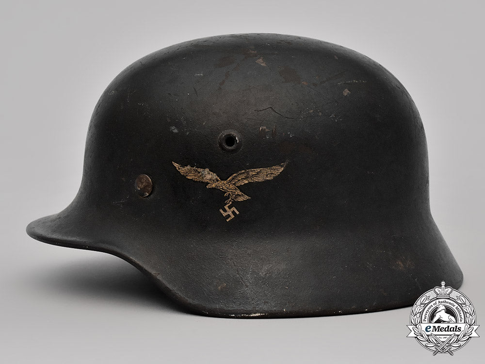 germany,_luftwaffe._a_single_decal_m40_helmet_belonging_to_hans_engels,_dkig_recipient_m18_8811