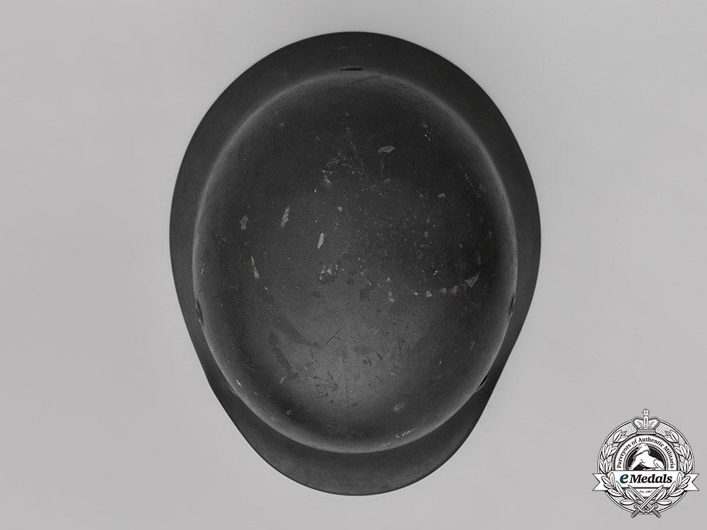 germany,_luftwaffe._a_single_decal_m40_helmet_belonging_to_hans_engels,_dkig_recipient_m18_8813