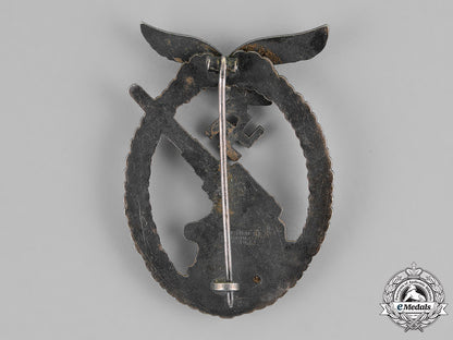 germany,_luftwaffe._an_early_flak_badge_by_brehmer,_in_case_of_issue_m18_8820