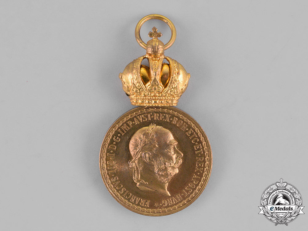 austria,_empire._three_austrian_imperial_medals_and_awards_m18_8981