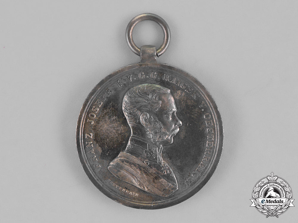 austria,_empire._three_austrian_imperial_medals_and_awards_m18_8984