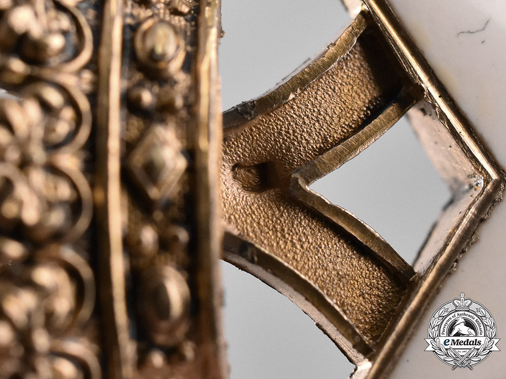 sweden,_kingdom._an_order_of_the_north_star,_knight,_c.1920_m18_9111