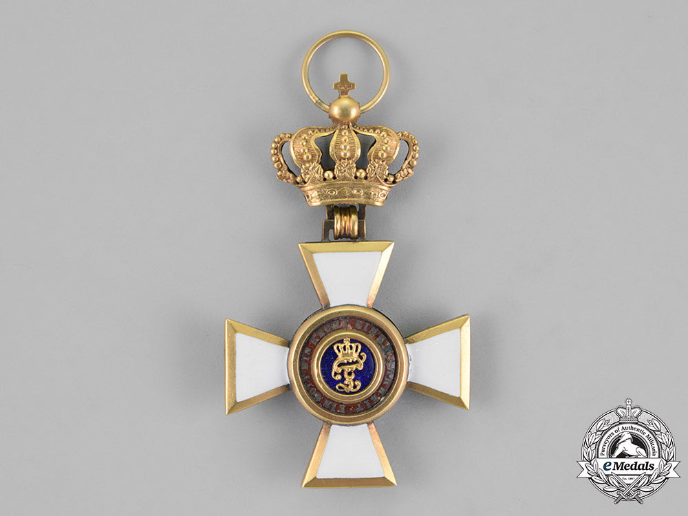 oldenburg._a_house_and_merit_order_of_duke_peter_friedrich_ludwig,_knight1_st._class,_in_gold_m18_9166