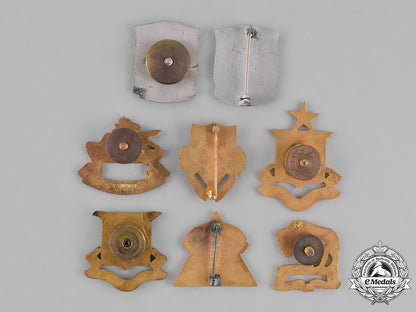 united_states._a_lot_of_twenty-_six_cavalry_and_artillery_regimental_insignia_badges_m18_9297