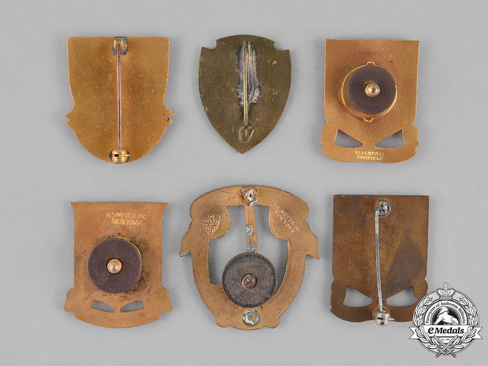 united_states._a_lot_of_twenty-_six_cavalry_and_artillery_regimental_insignia_badges_m18_9301