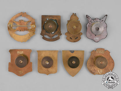 united_states._a_lot_of_twenty-_one_cavalry_insignia_badges_m18_9307