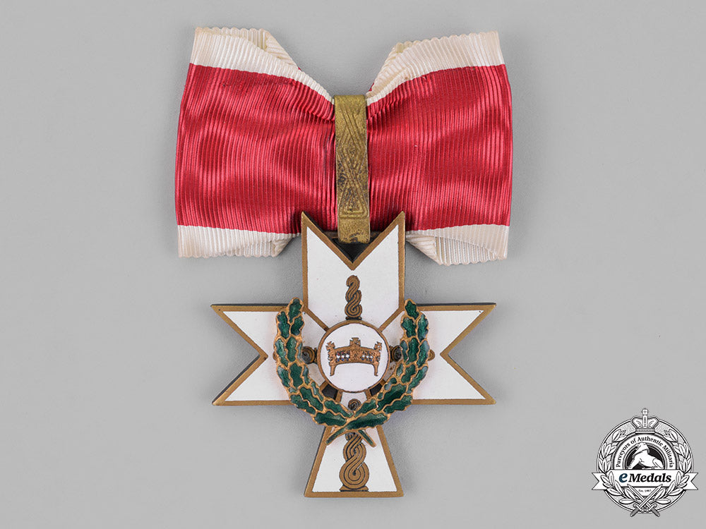 croatia,_independent_state._an_order_of_king_zvonimir,1_st_class_grand_officer_with_oak_leaves,_by_braća_knaus,_c.1941_m18_9395