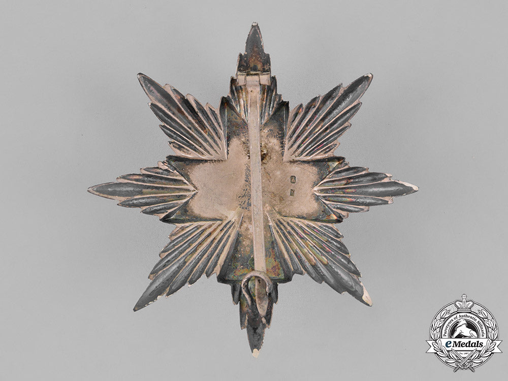 croatia,_independent_state._an_order_of_king_zvonimir,1_st_class_grand_officer_with_oak_leaves,_by_braća_knaus,_c.1941_m18_9400