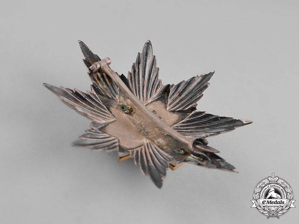 croatia,_independent_state._an_order_of_king_zvonimir,1_st_class_grand_officer_with_oak_leaves,_by_braća_knaus,_c.1941_m18_9402