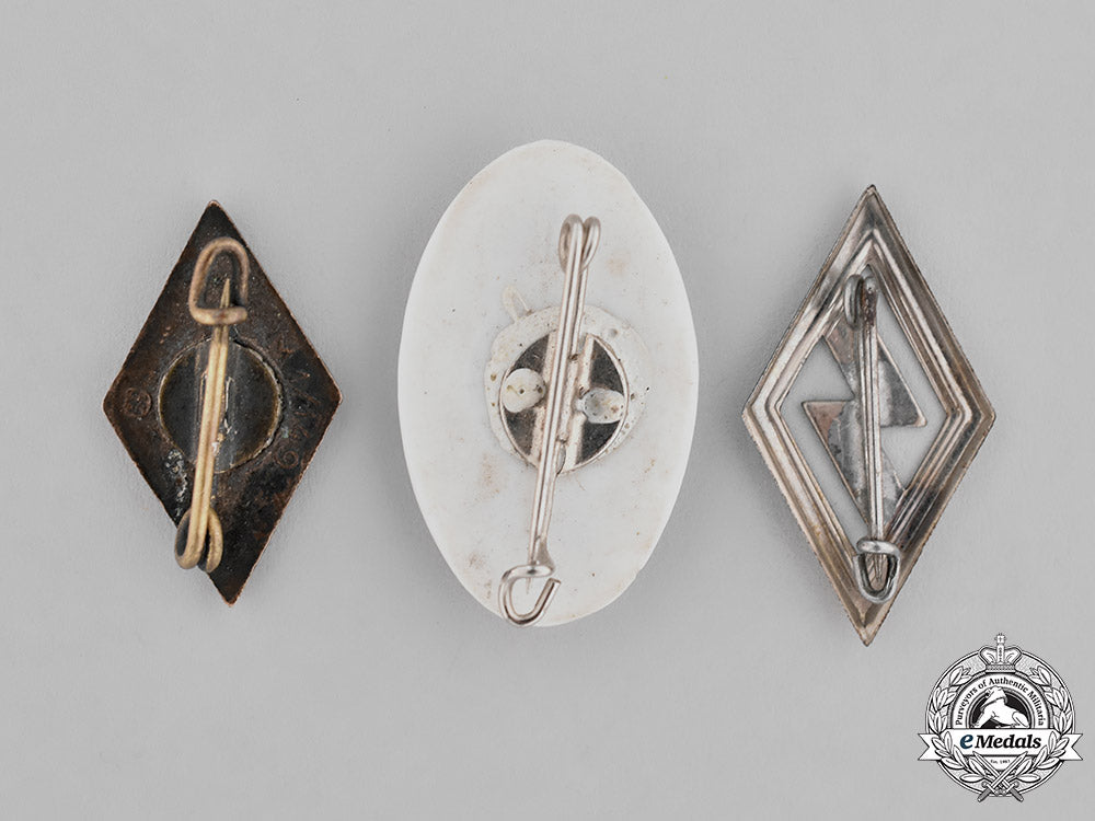 germany._three_hj_and_dj_badges_m18_9483