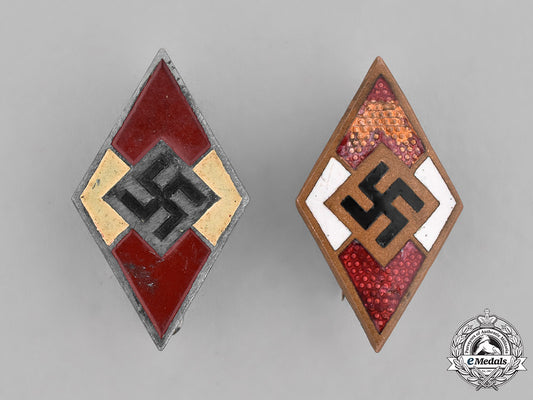 germany._two_hj_supporter’s_badges_m18_9492