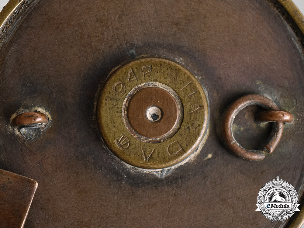 canada,_commonwealth._a_depth_charge_thrower_model_with_letter_m18_9523