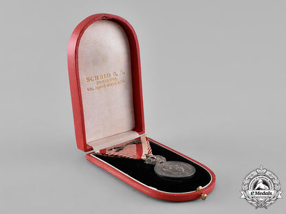 austria,_imperial._a_military_merit_medal,_silver_grade,_franz_joseph_m18_9597