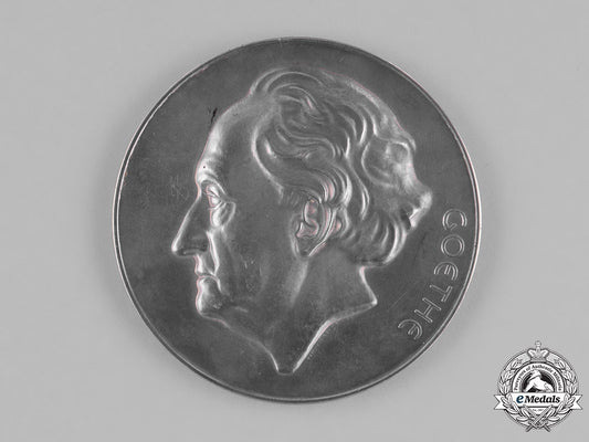 germany._a1932_goethe_medal_for_arts_and_science_in_silver_m18_9644_1