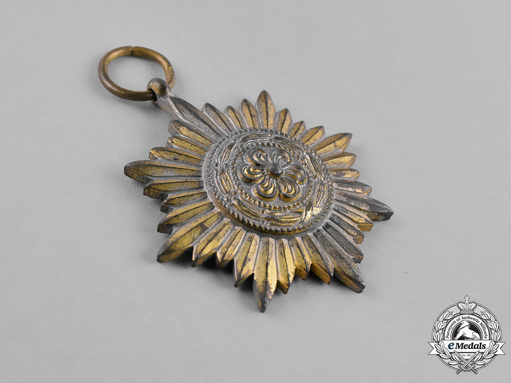 germany._an_eastern_people_bravery_decoration,_second_class,_in_gold,_by_rudolf_wächtler_m18_9651