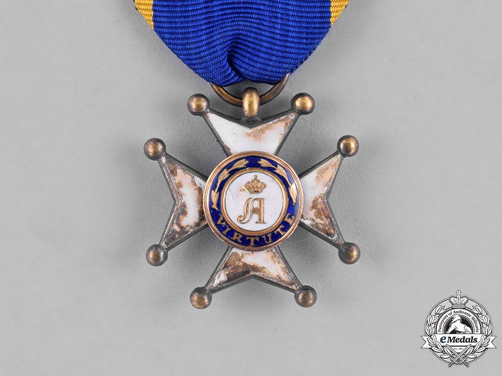 nassau._an_order_of_adolph_in_gold,_knight’s_cross,_c.1860_m18_9899