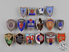 France, Republic. Sixteen French Military Insignia Badges