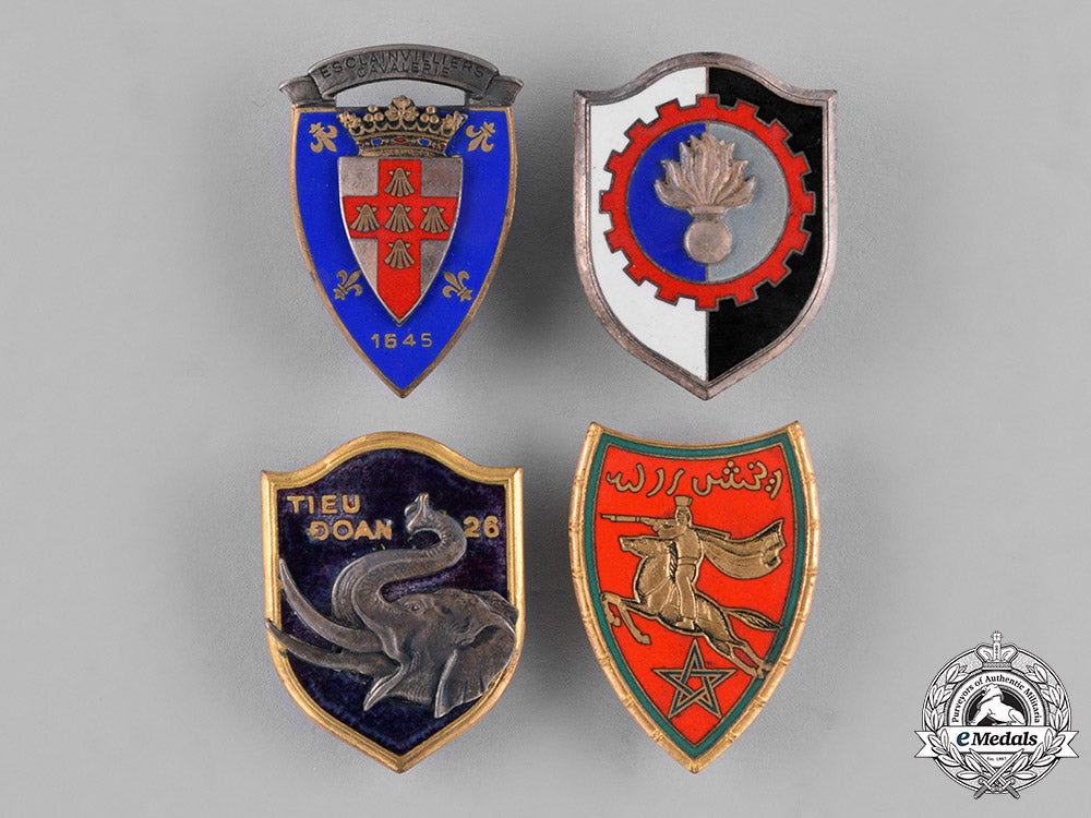 france,_republic._sixteen_french_military_insignia_badges_m18_9946