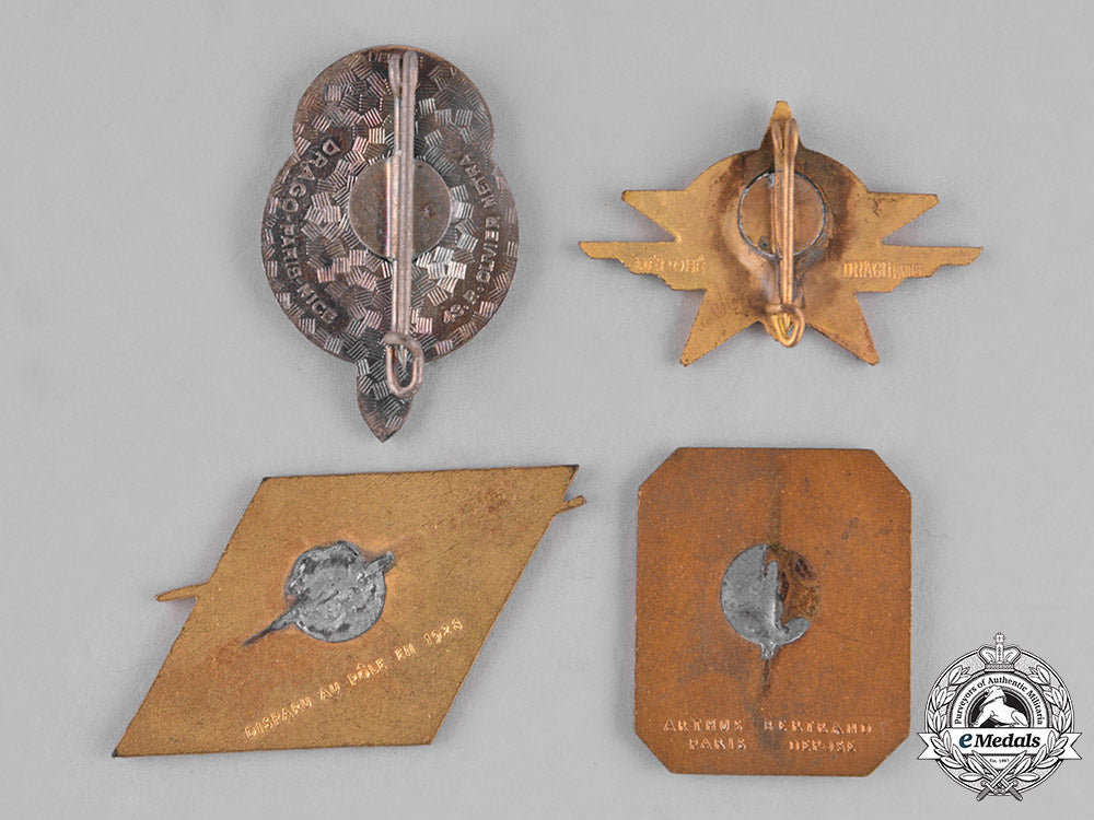 france,_republic._sixteen_french_military_insignia_badges_m18_9966_1