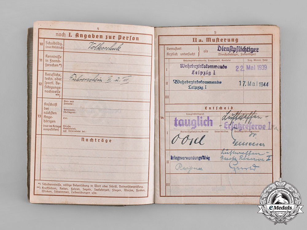 germany,_heer._a_lot_of_three_second_war_period_wehrpässe_m19_0132